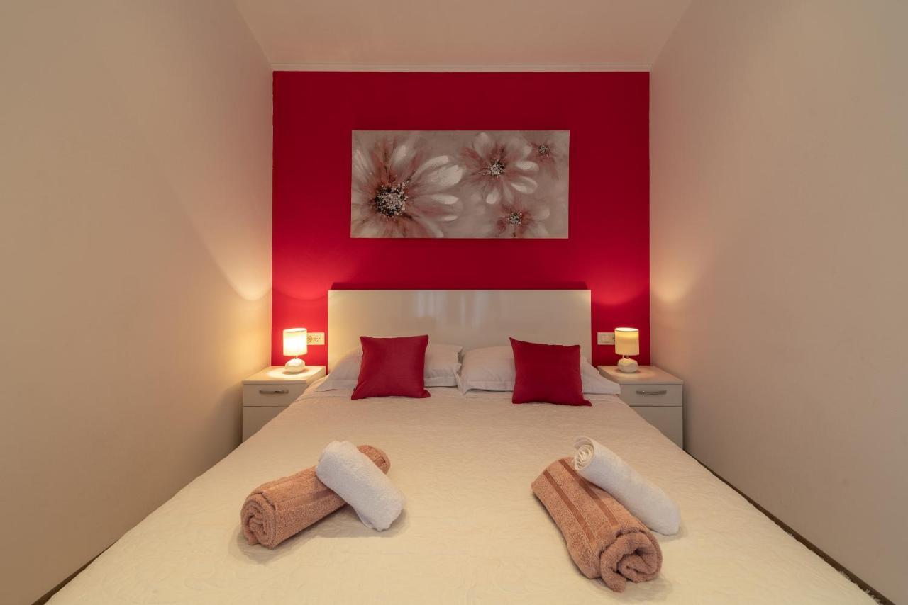 Apartment Roko Trogir Kültér fotó